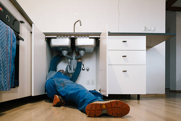 Professional Leak Detection technician working in Phoenix, MD